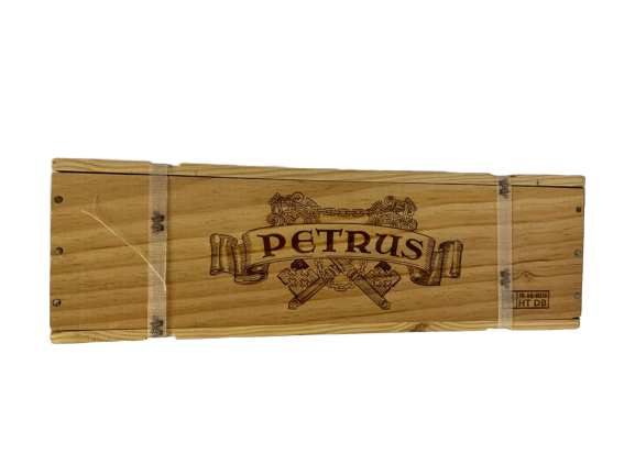 Château Petrus 2005 (Magnum – CBO cerclée) Château Petrus 2005 (Magnum – CBO cerclée)